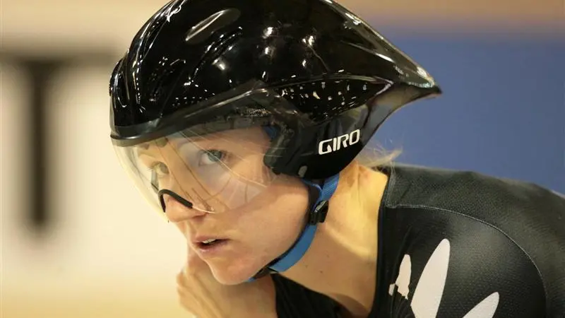 Cycling: Shanks determined to learn from failure