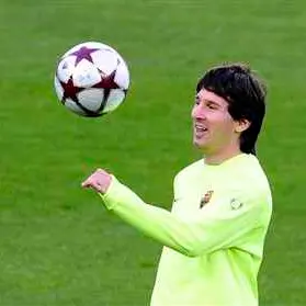 Football: Maradona would 'welcome' Messi surpassing him