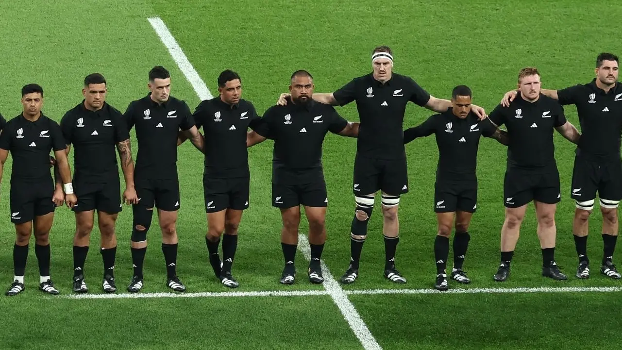 Vive le rugby! Mason gets big moment with All Blacks