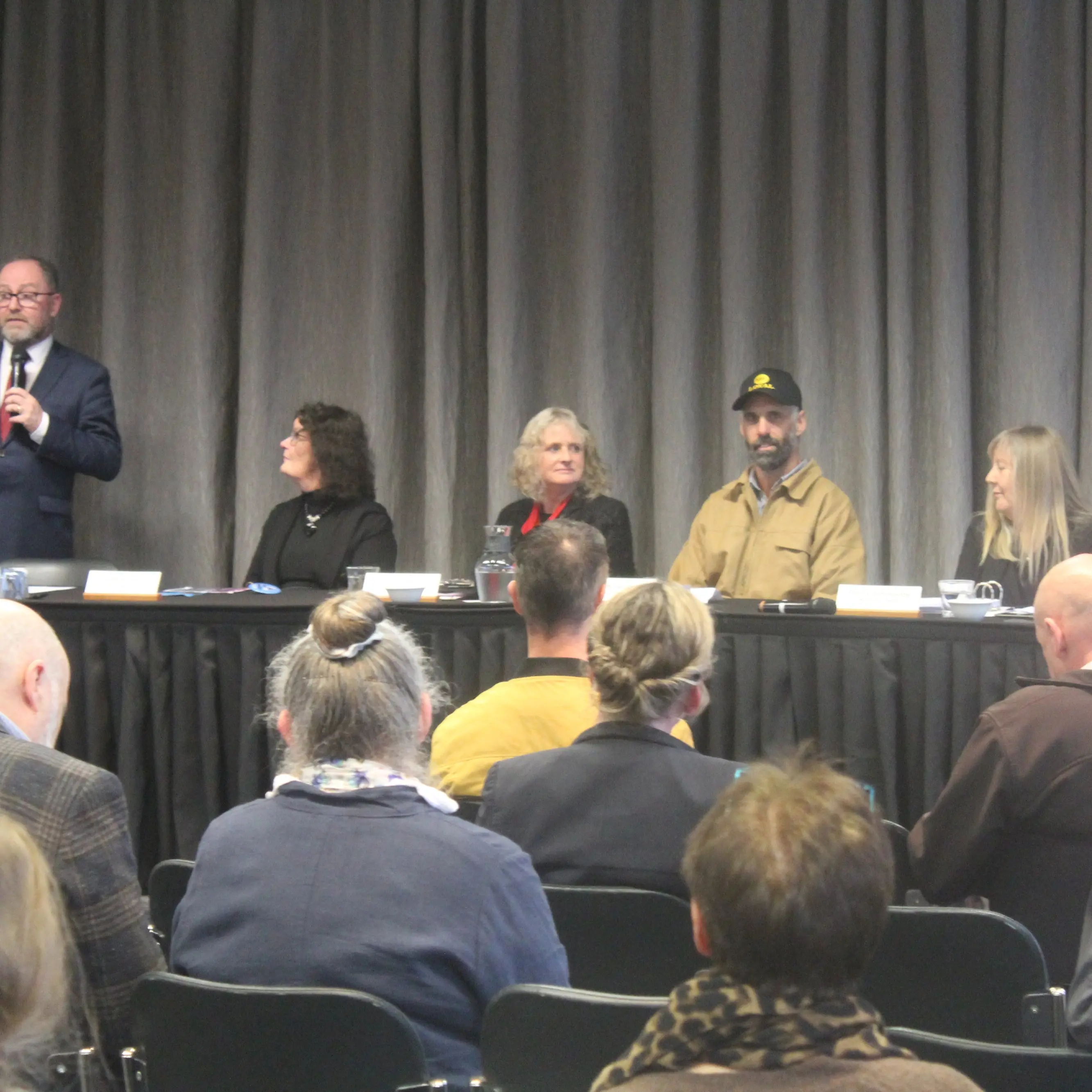 Meet the candidates meeting attracts 50