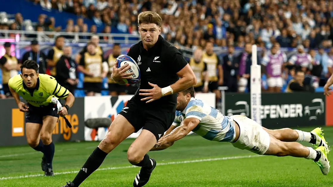 All Blacks crush Pumas, march into World Cup final
