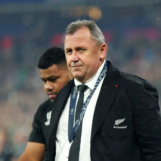 Foster's family threatened in Paris