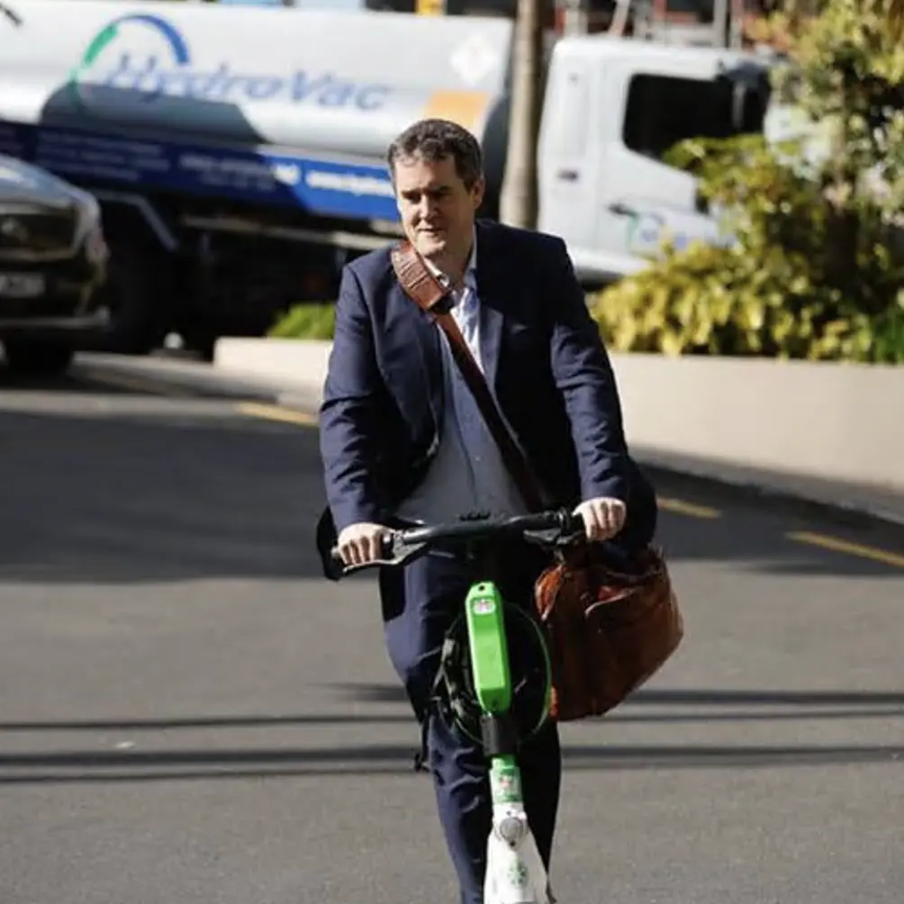 'Debacle': Bishop's wild ride on way to talks
