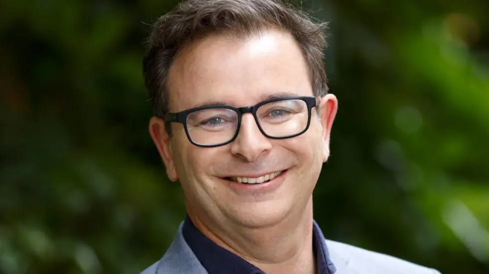 New National MP regrets 'stale, pale male' remark