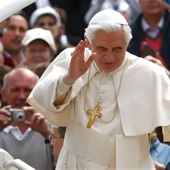 Pope Benedict urges repentance
