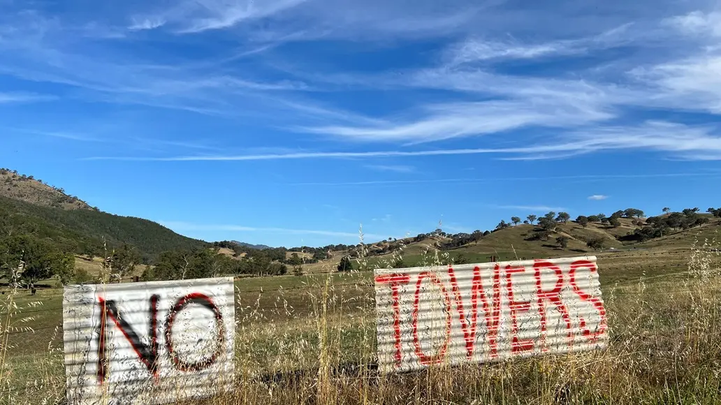 Farmer opposition hinders Australia's energy plans