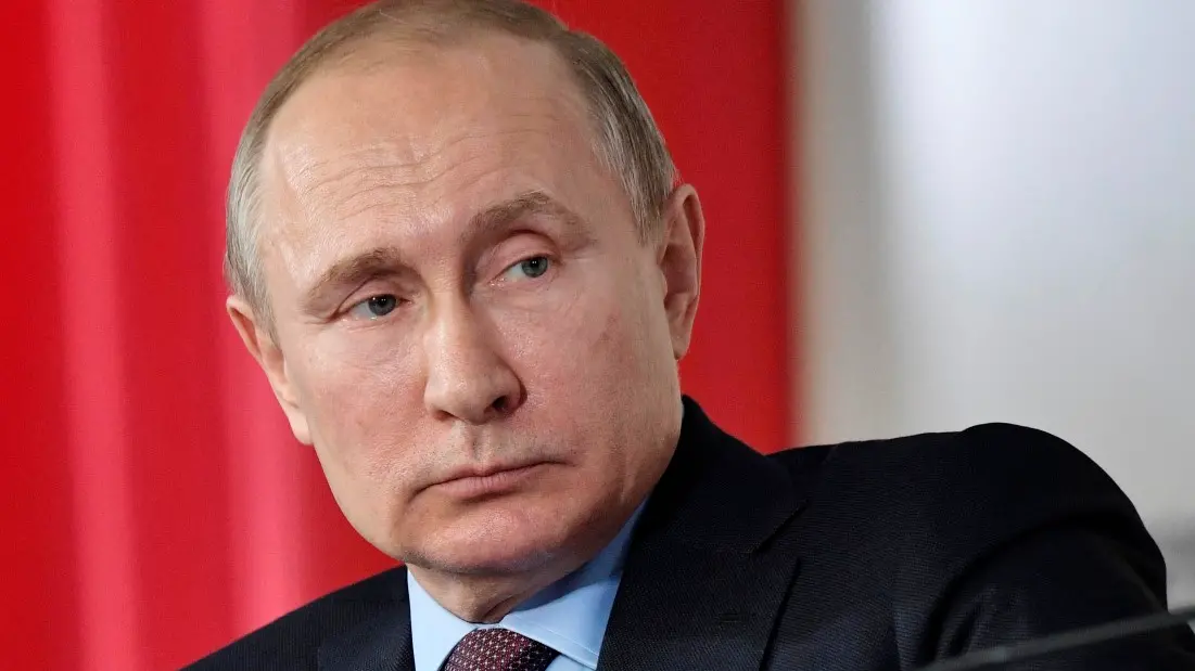 Global Insight: Call to keep pressure on Putin