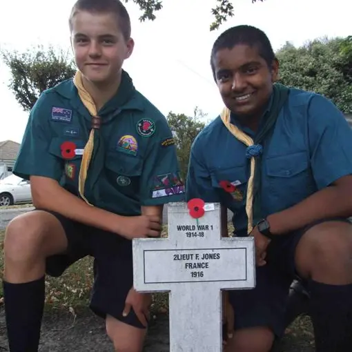 Poppies laid at memorial oaks