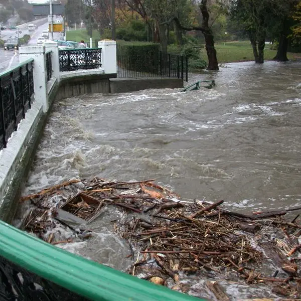 Rain eases but roads still closed