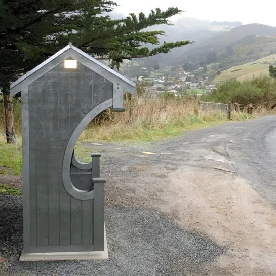 $11,000 bus shelter for six Sawyers Bay houses