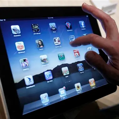 Apple's Jobs says iPad idea came before iPhone
