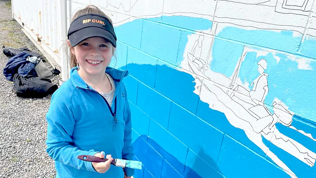 All hands on deck as Sumner mural takes shape
