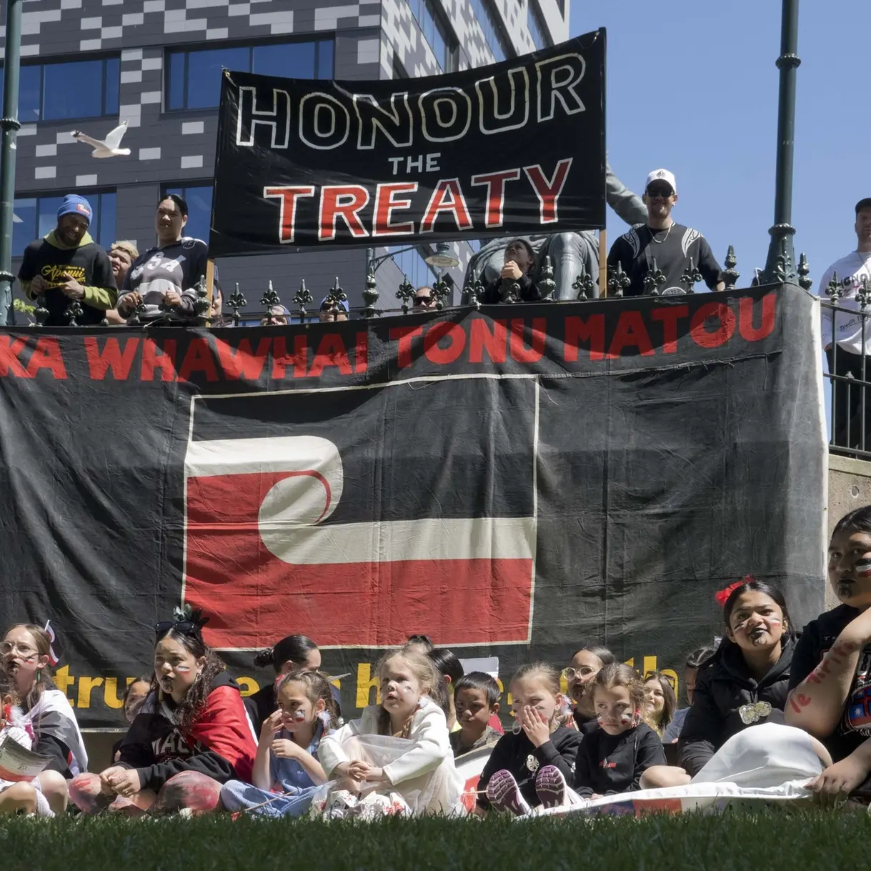 The Treaty of Waitangi should be considered as a covenant relationship