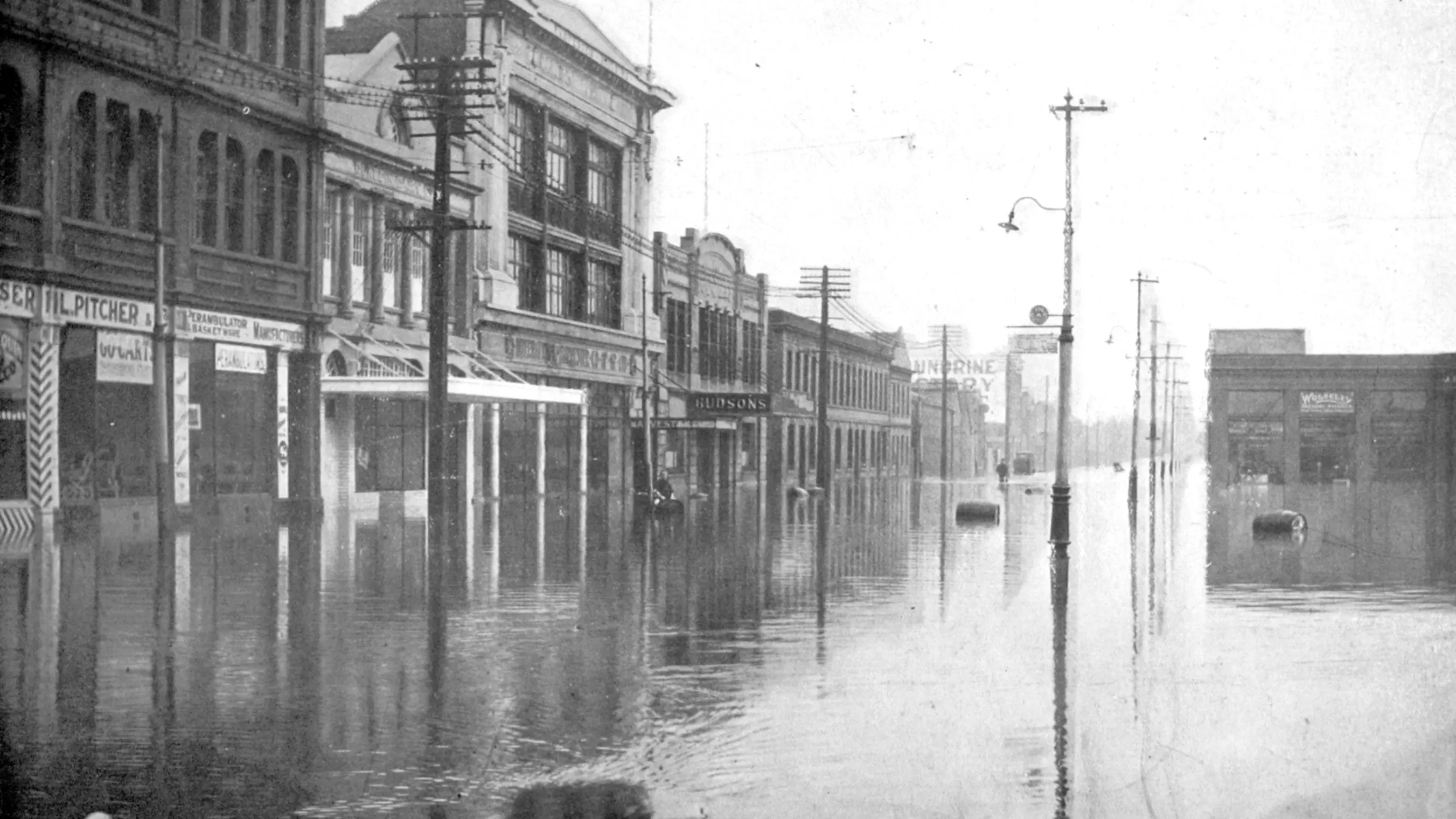Flood put city residents to the test in 1923