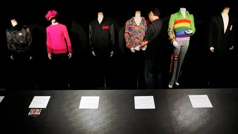 Jackson's stage clothes, Hendrix guitar up for auction