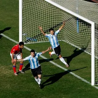 Football: Classy Argentina thump South Korea 4-1