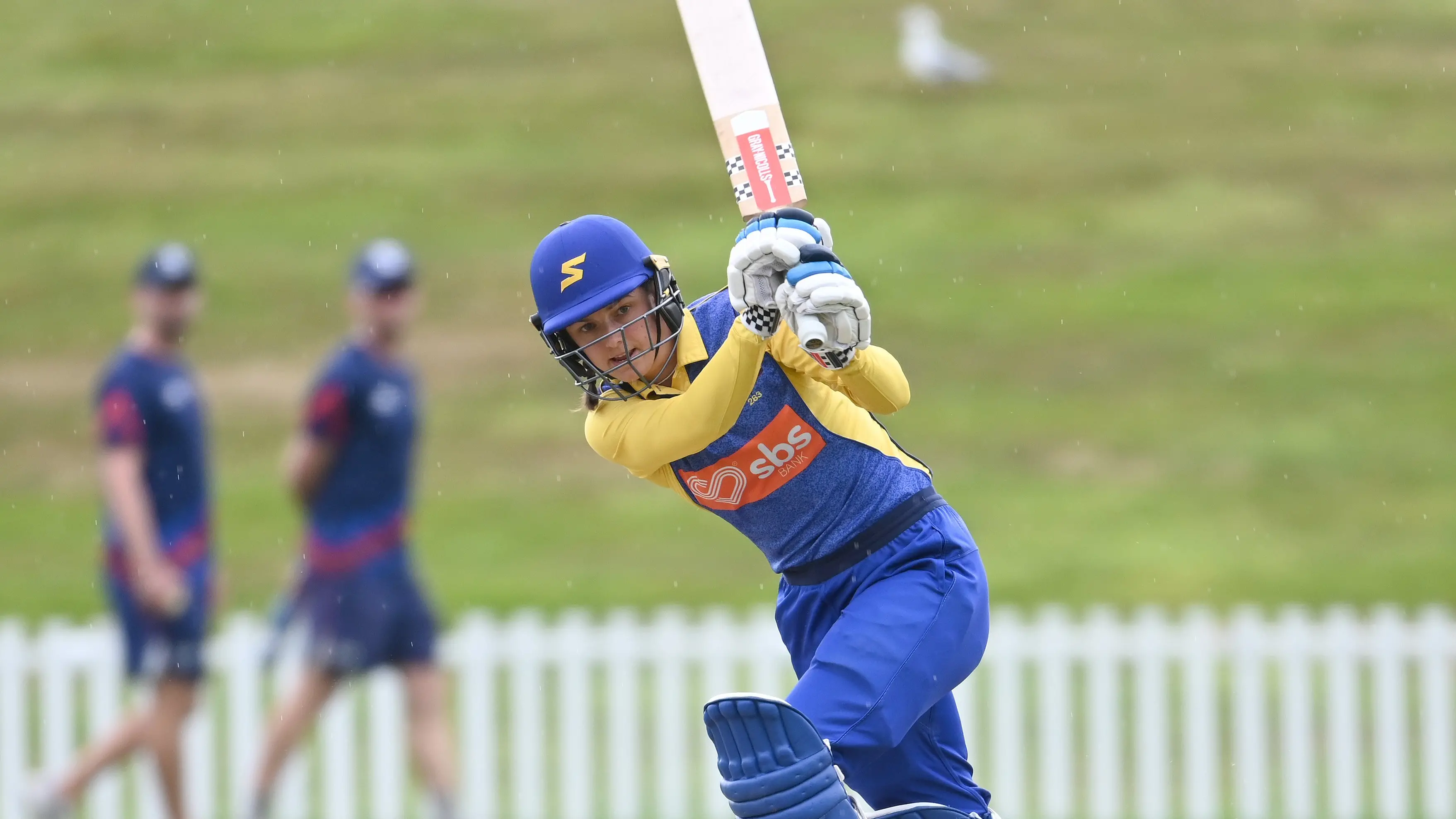 Sparks three runs short of season’s first win