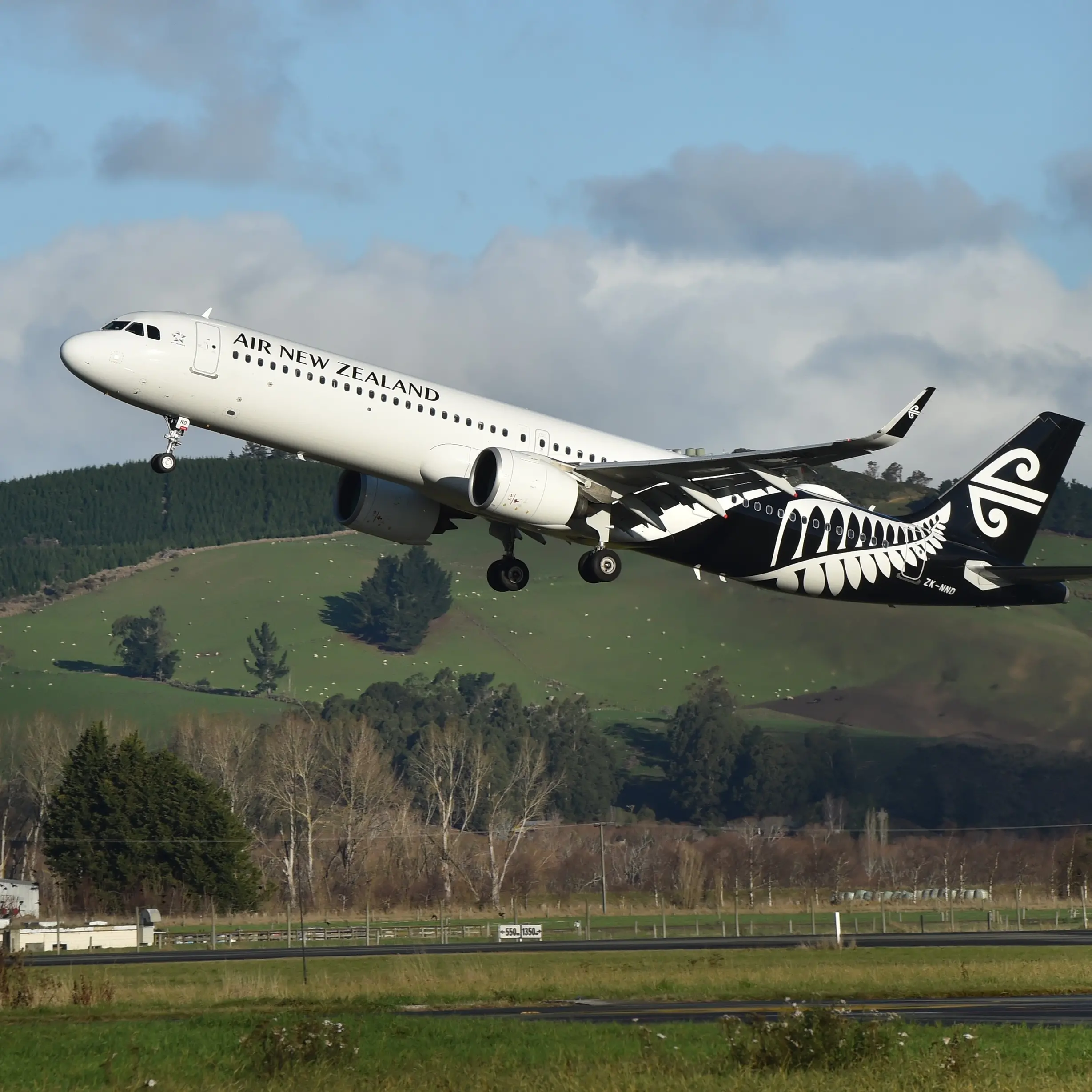 Free Air New Zealand scenic tours from Dunedin