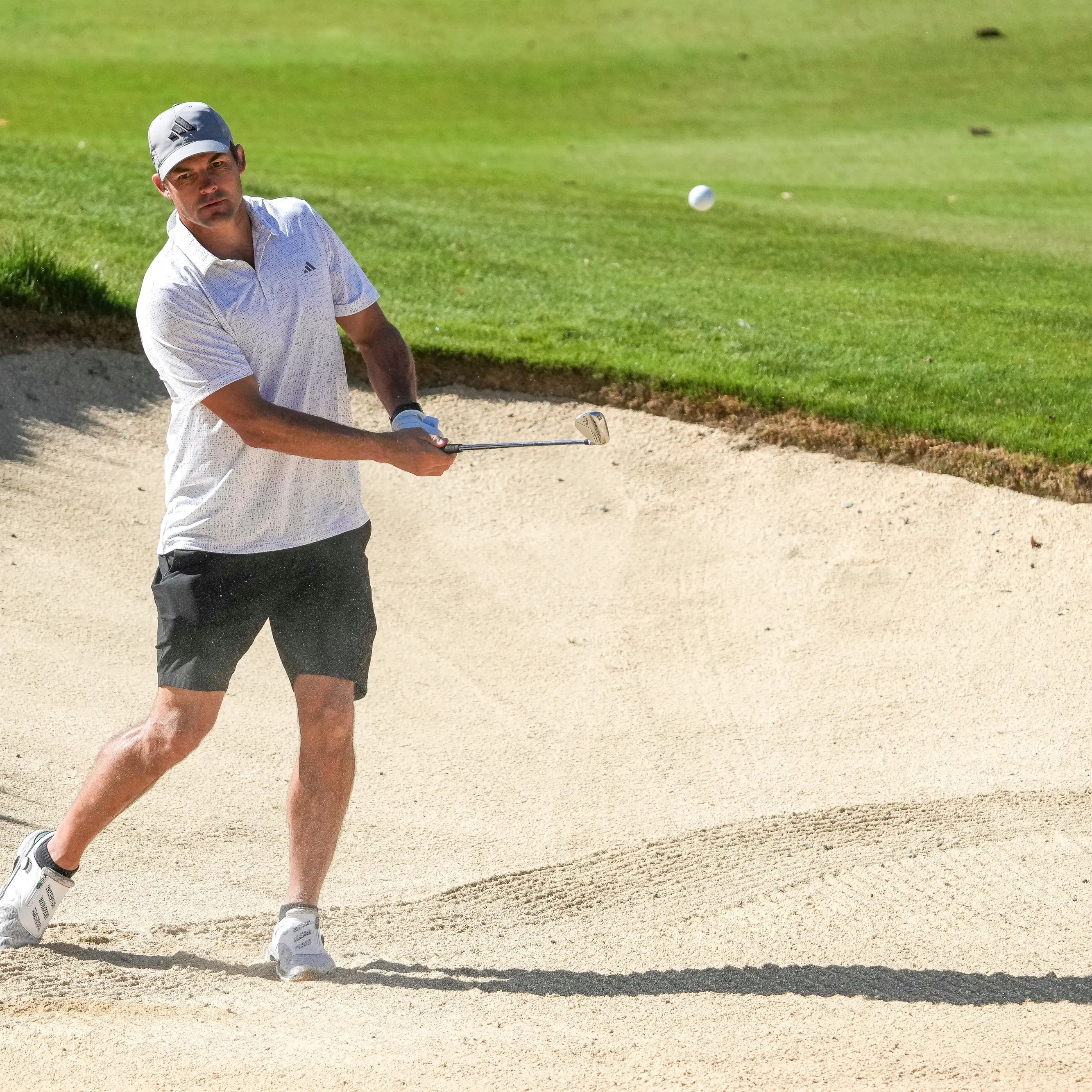 McCaw admits he’s no Tiger Woods