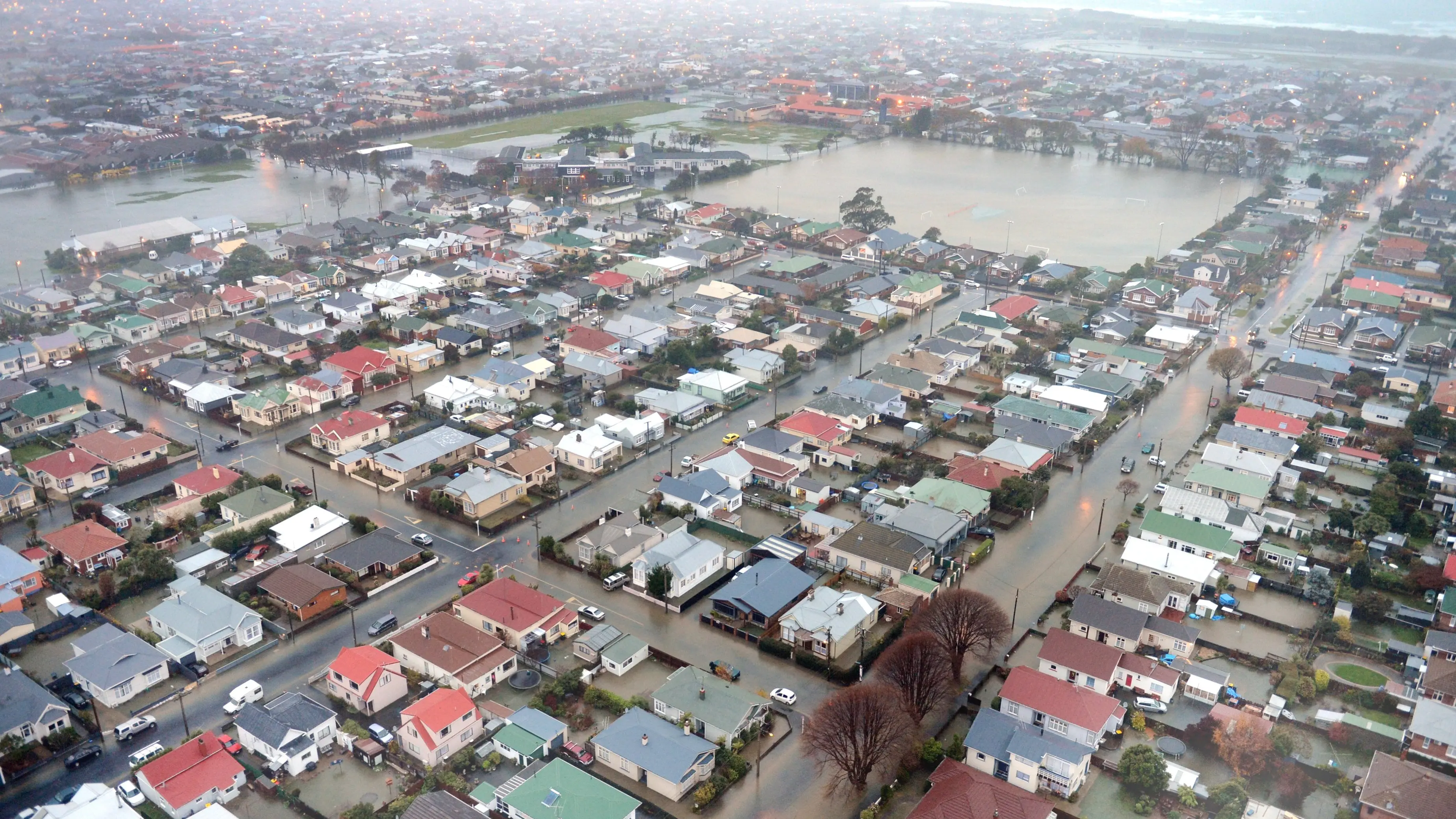 City’s fight or flight response to climate change could cost billions: report