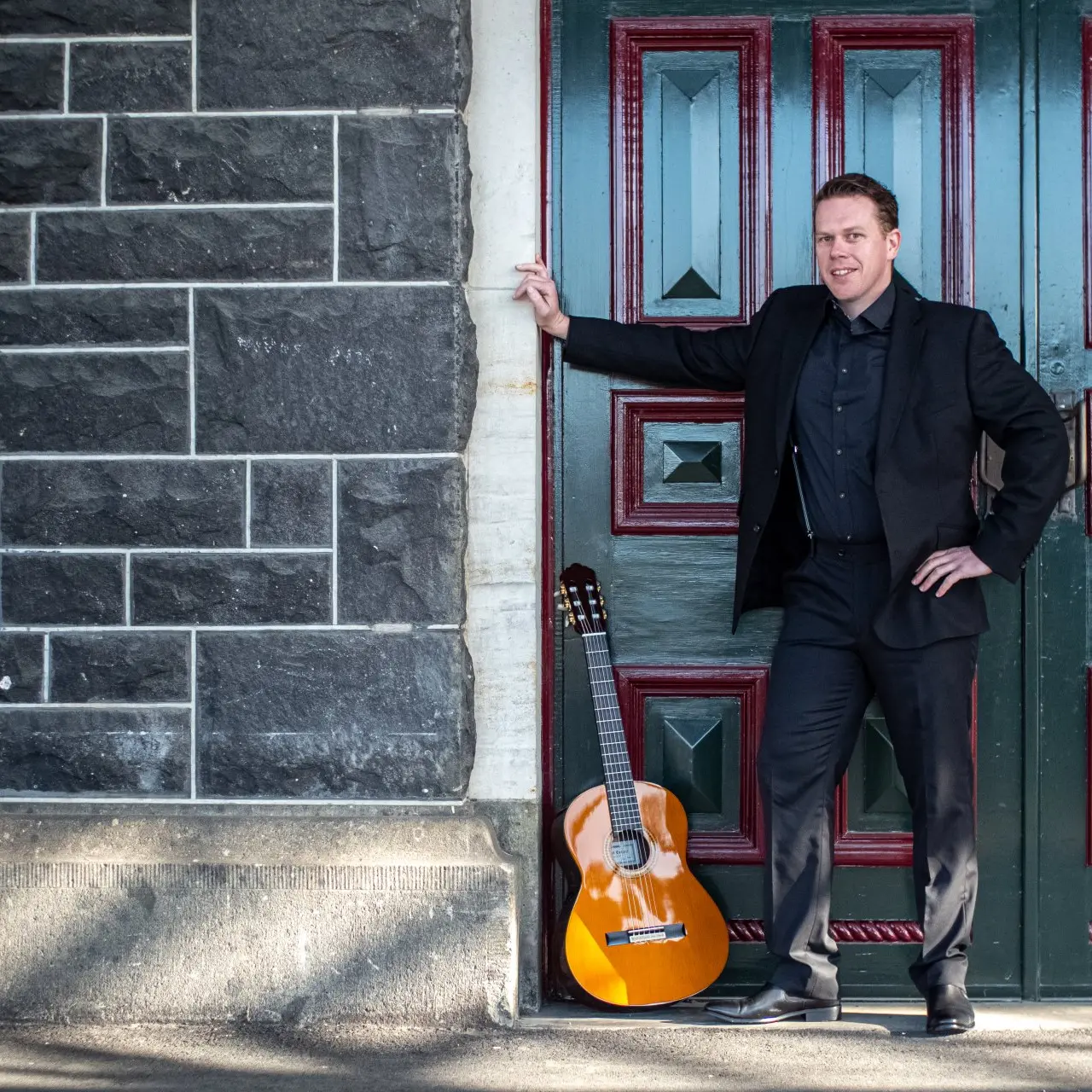 Guitarist goes classical