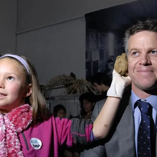 Surgeon inspires young modellers