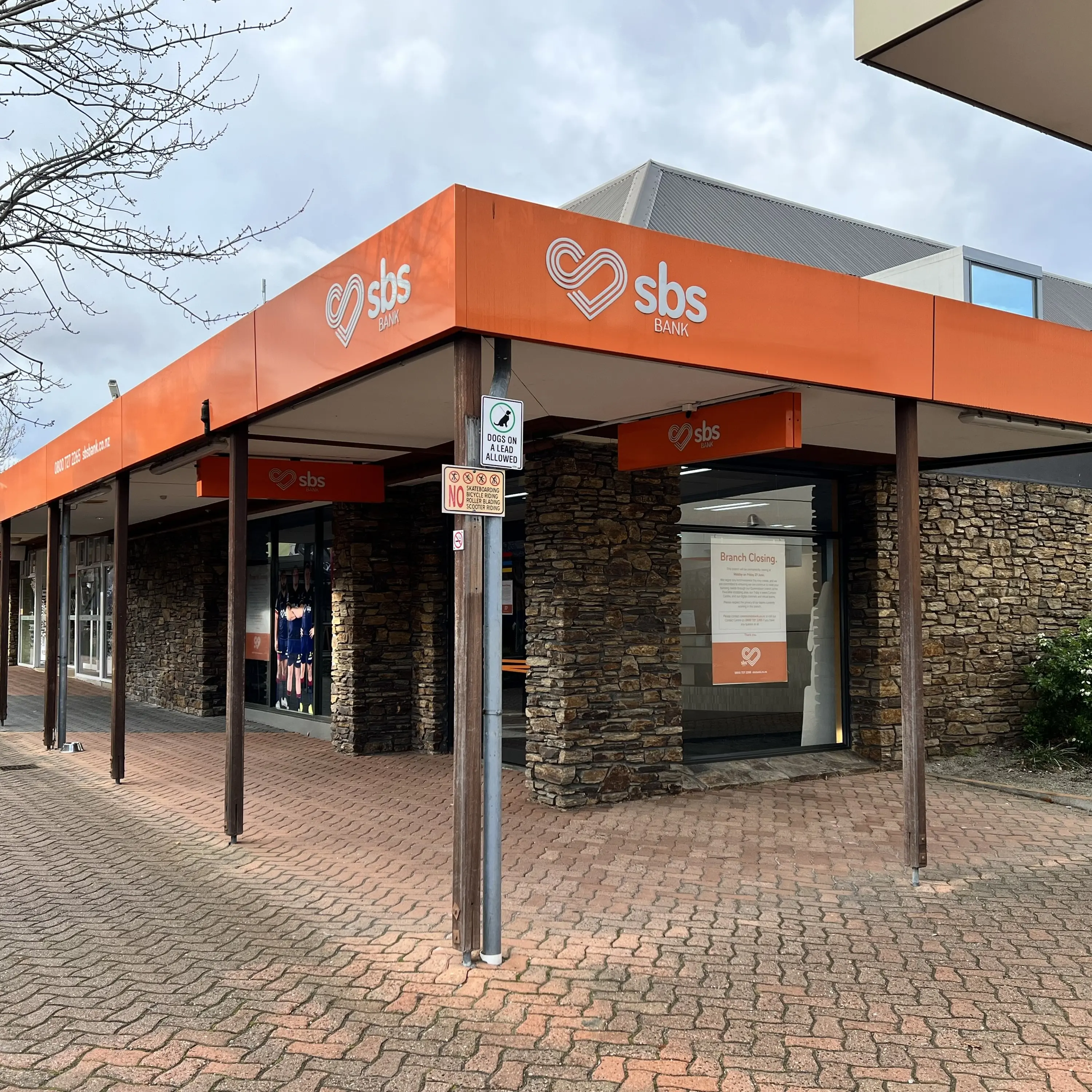 SBS Bank leaving Cromwell mall