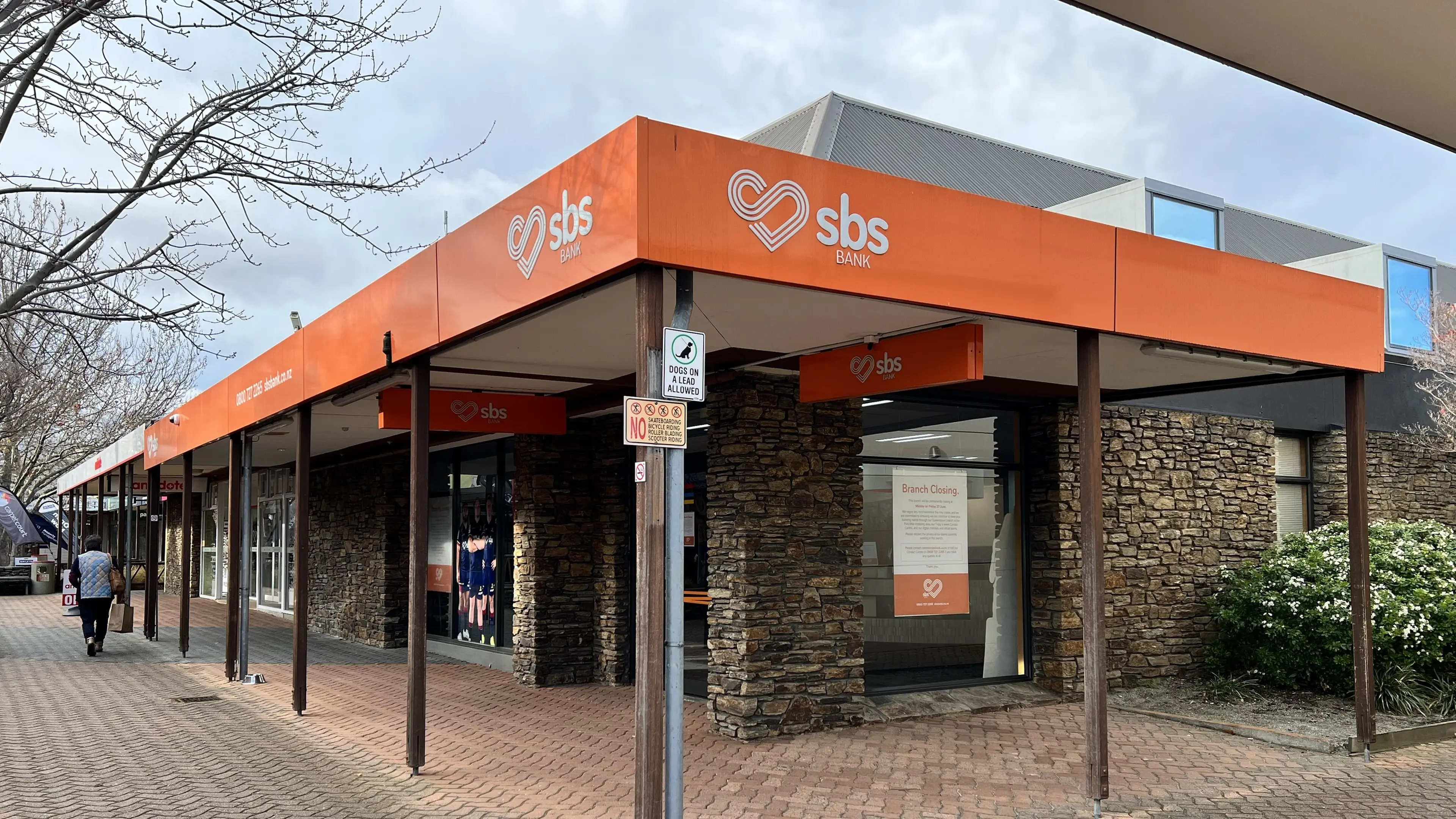 SBS Bank leaving Cromwell mall