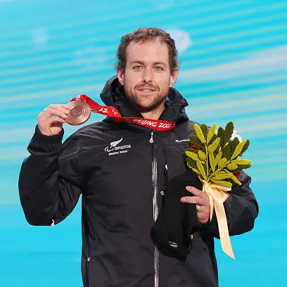 Hall selected for record-equalling sixth Paralympics