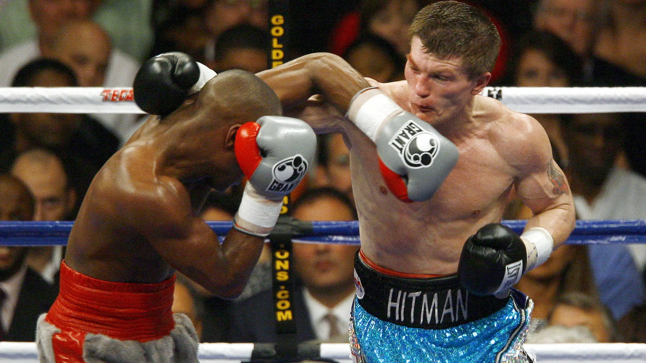 Former world boxing champ Ricky Hatton dies