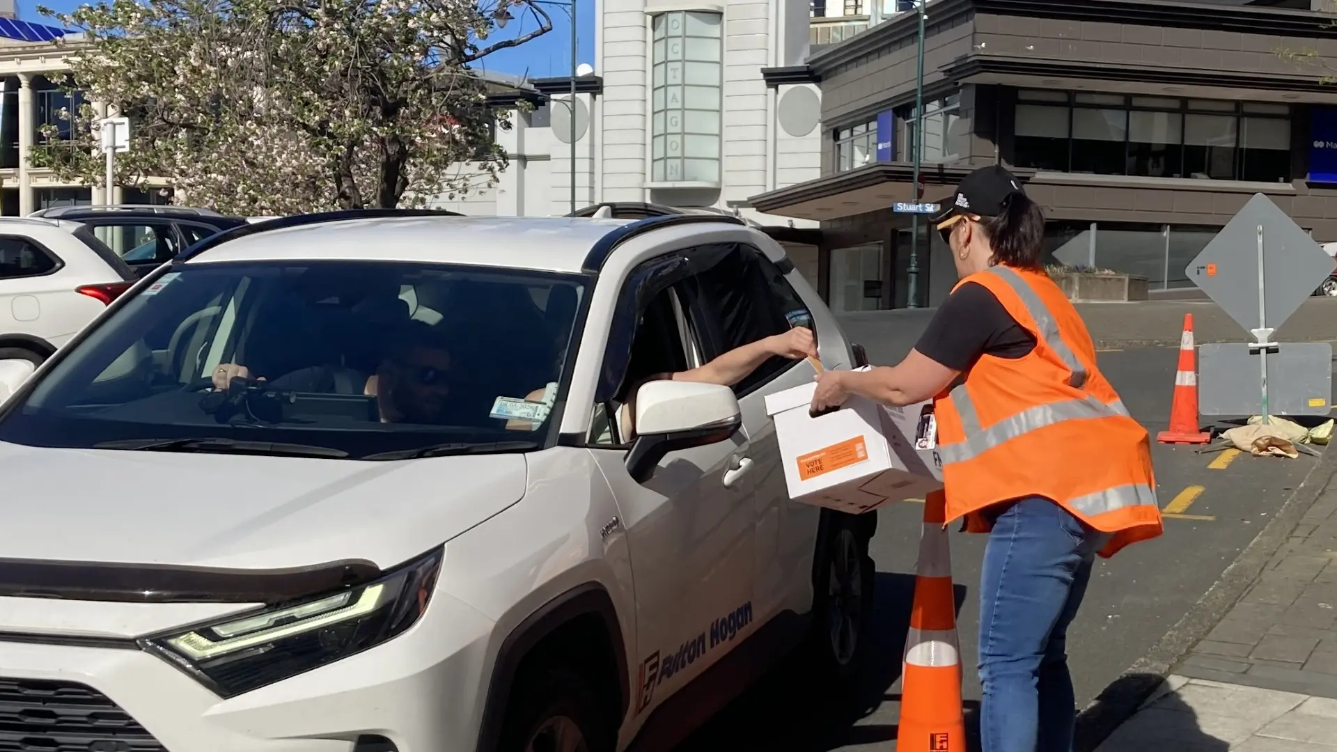 Late voting surge in Dunedin