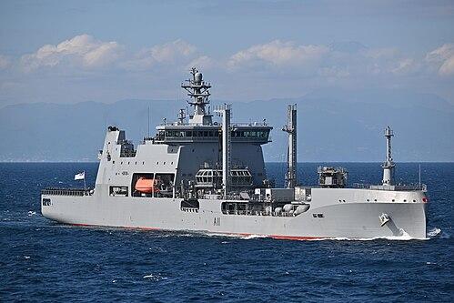 NZ ship made rare transit through Strait, Collins confirms