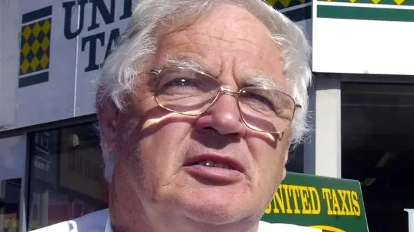 Call to close Octagon road for taxis