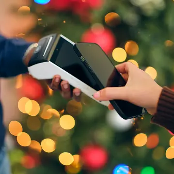 Busy Christmas Eve for retailers