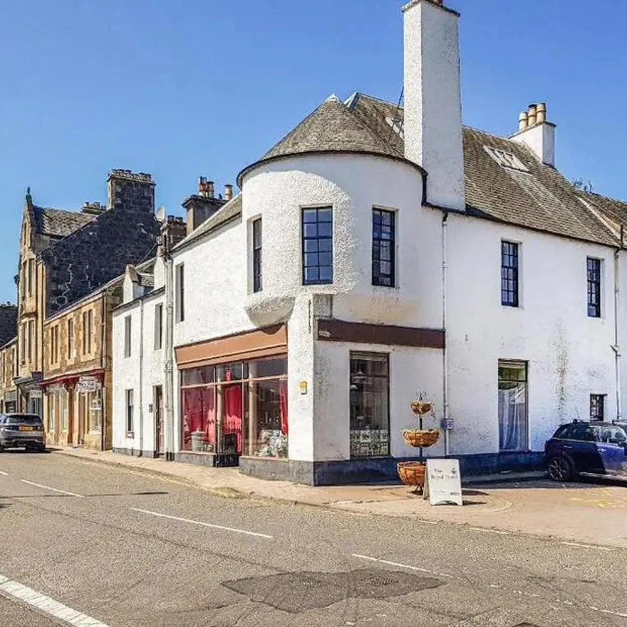 Mackintosh a brassy, bold design classic