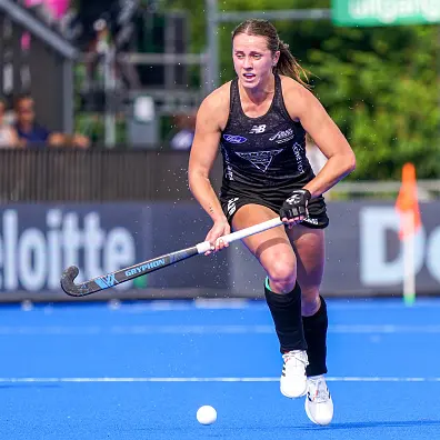 Women’s hockey squad named