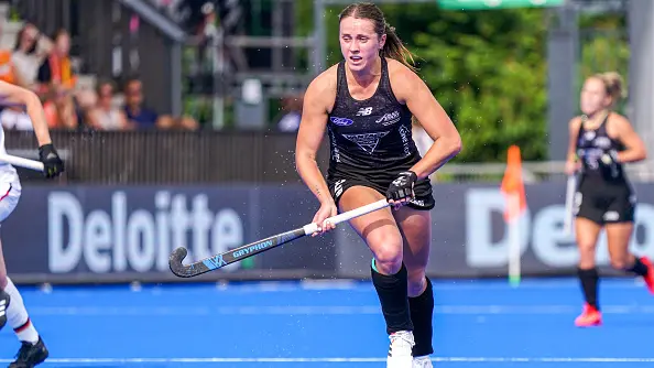 Women’s hockey squad named