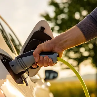Letters to the Editor: car charging, boat repairs, jazzing up city