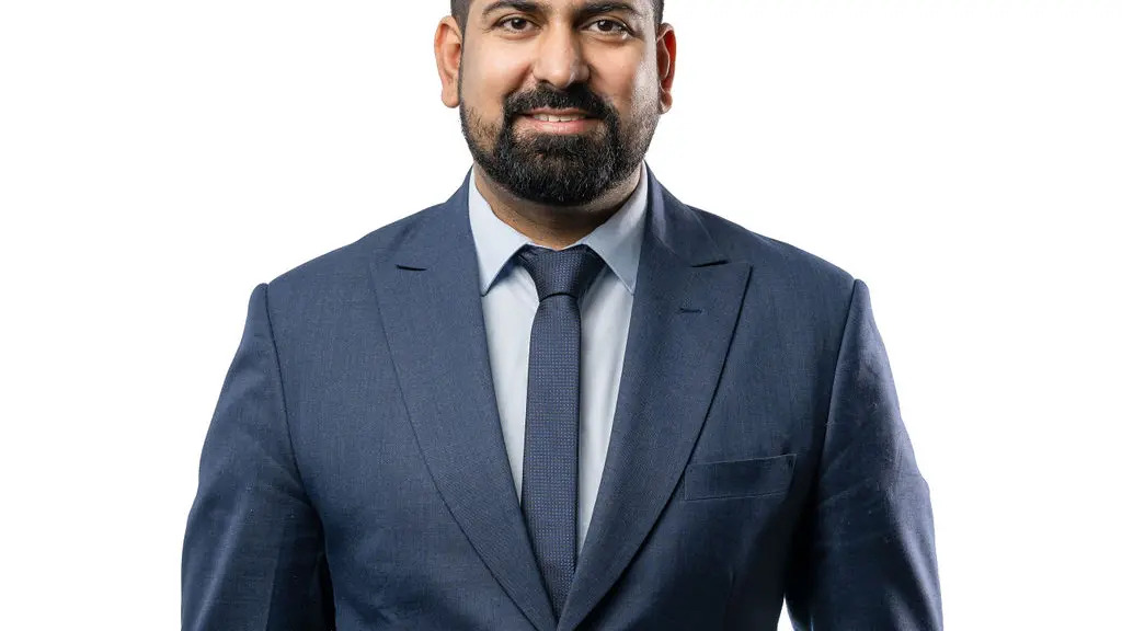 From immigrant dream to award-winning adviser: How Khushpreet Sidhu is helping Kiwis secure their financial future