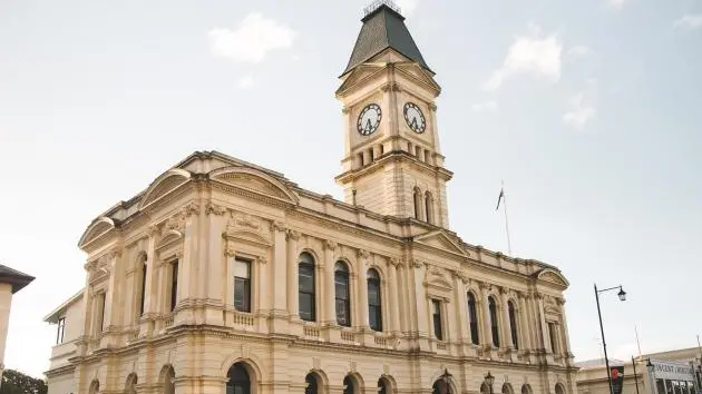 Letters to Editor: Waitaki debt, Queens Dr, well done Landers