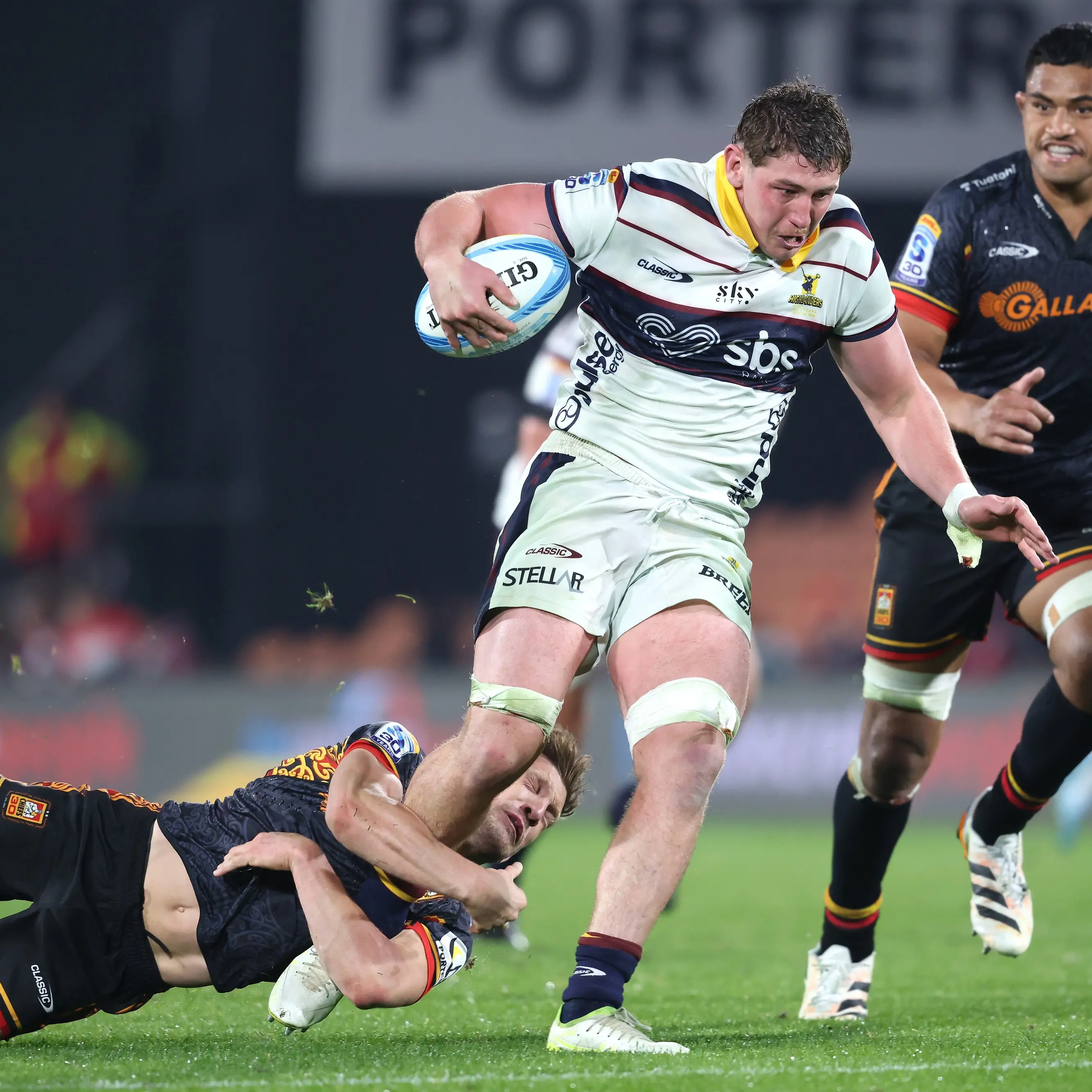 Chiefs all but dash Landers playoff hopes