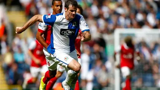 Football: Nelsen confirms availability