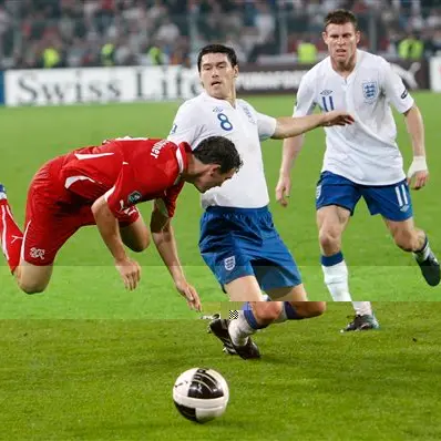 Football: England beats Switzerland 3-1