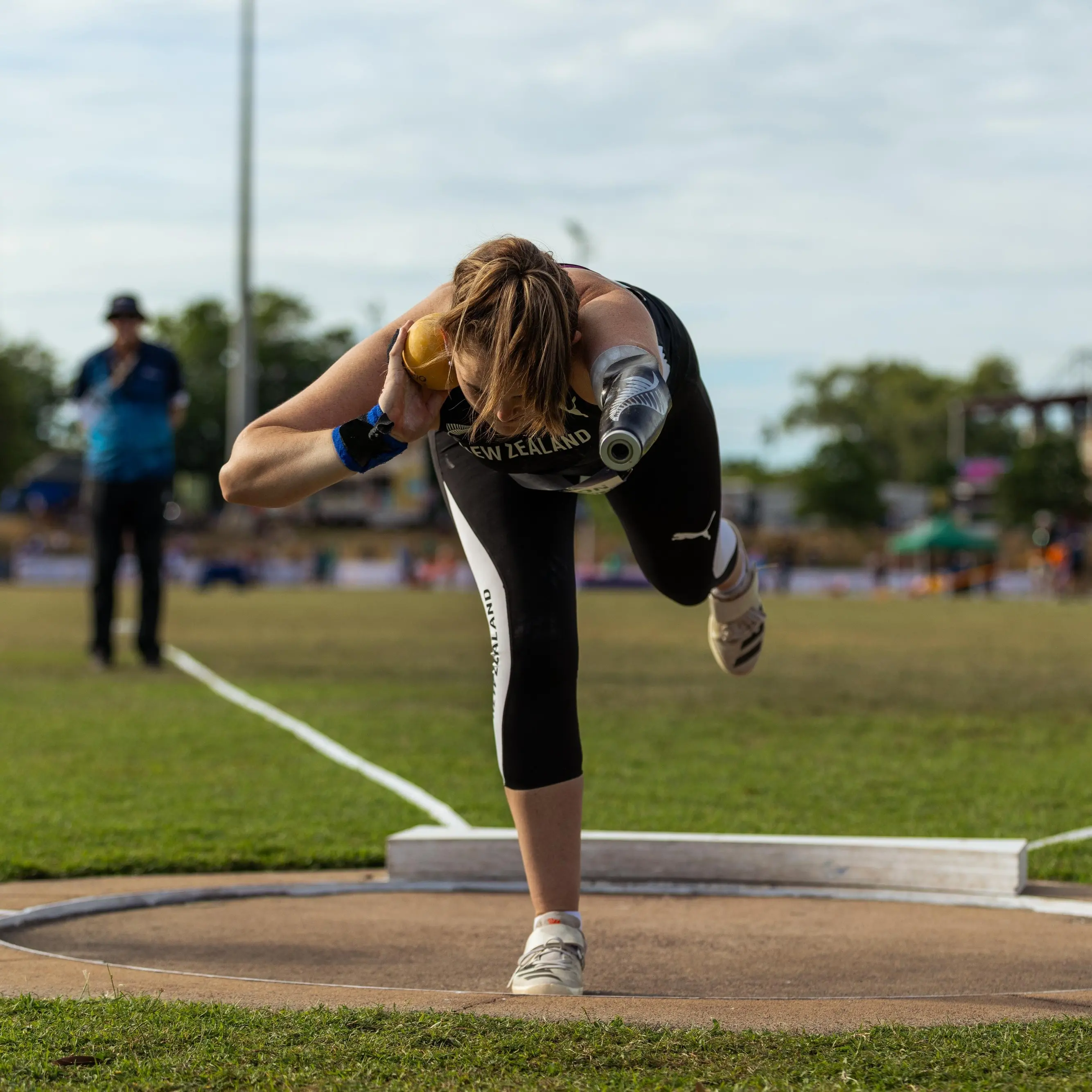 Robinson claims gold in Darwin