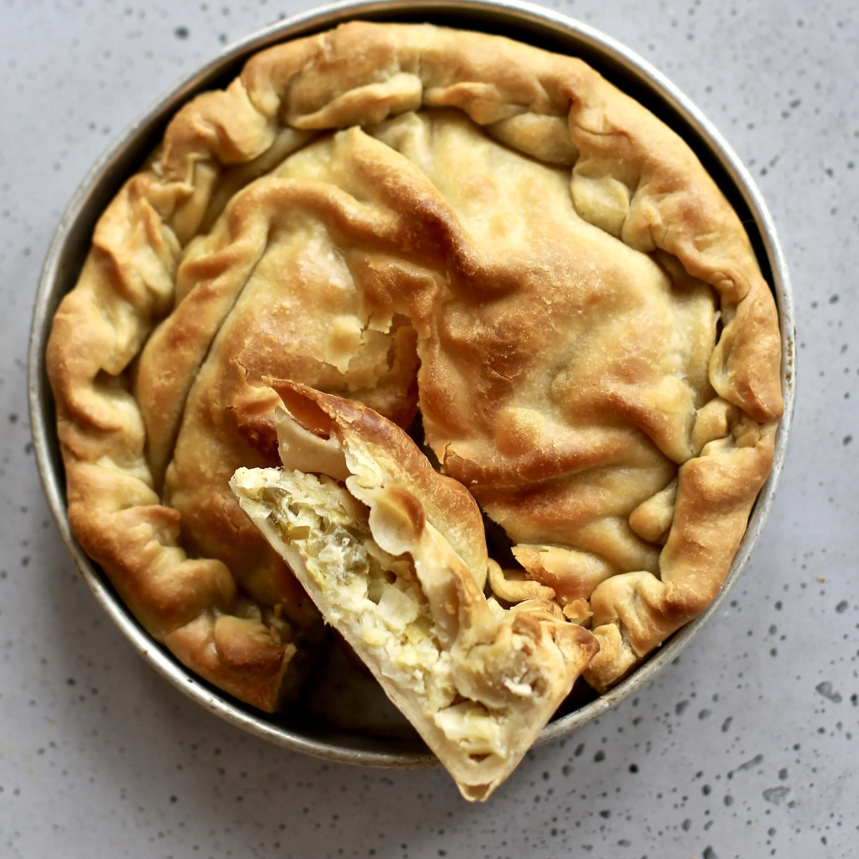 Leek and feta pie