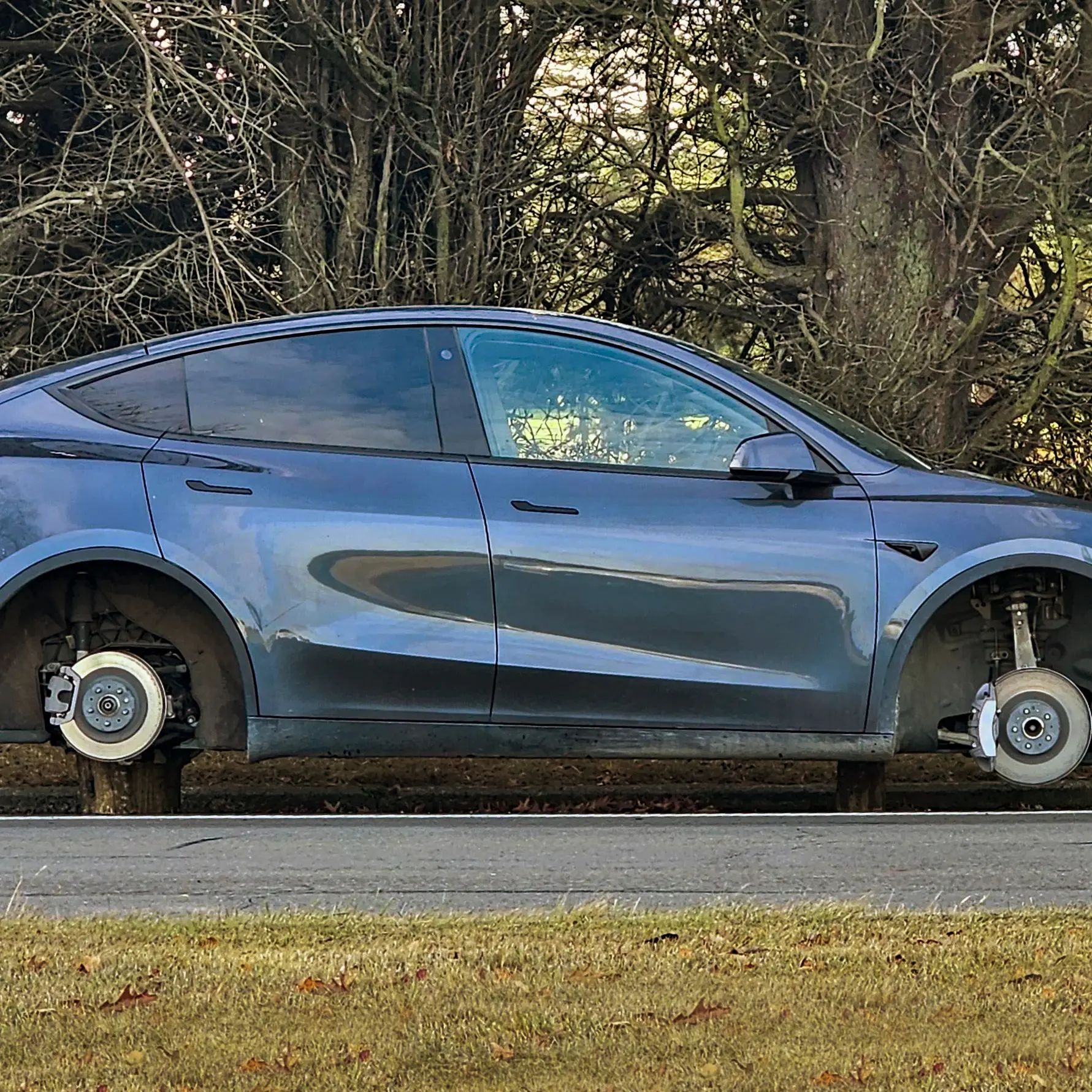 Thieves causing wheely big problems on Memorial Ave