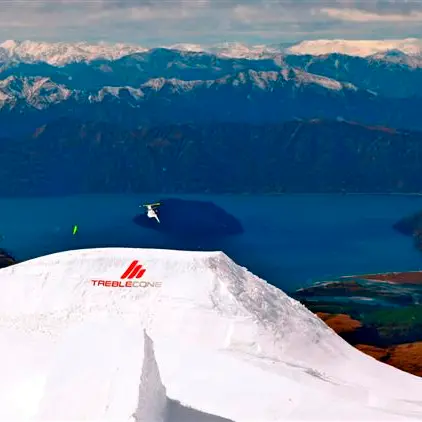 Winds dash big air attempt