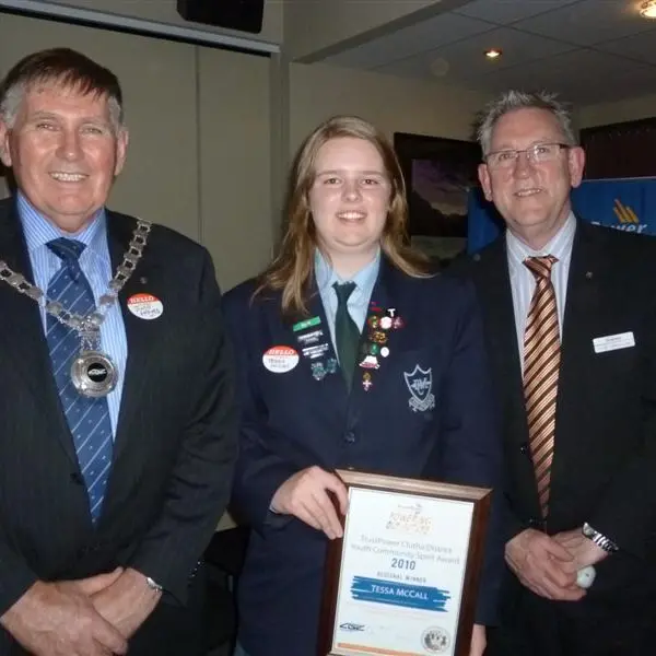 Safe tramping efforts recognised with prize