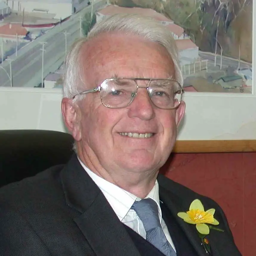 Waitaki mayor Alex Familton re-elected