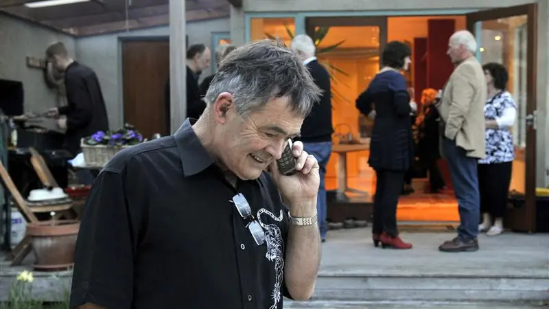Cull wins Dunedin mayoralty